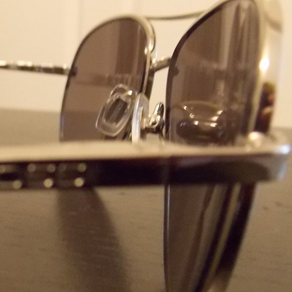Fossil Aviator Sunglasses - Picture 7 of 15